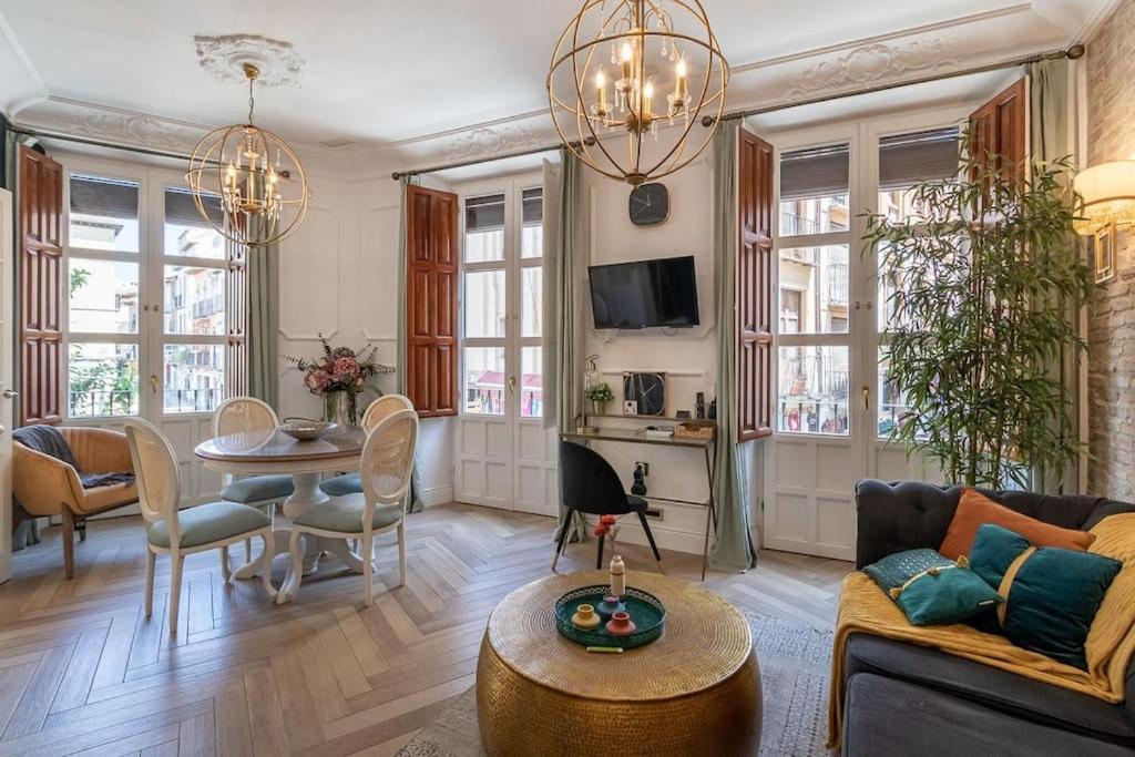 Ch Elvira Luxury Apartment Granada Eksteriør bilde