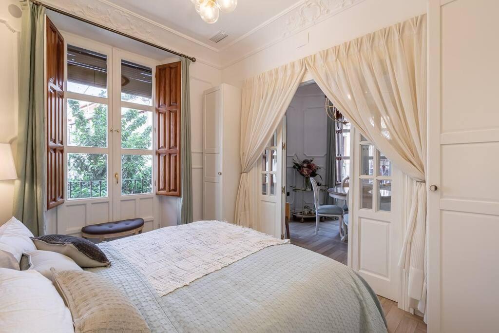 Ch Elvira Luxury Apartment Granada Eksteriør bilde