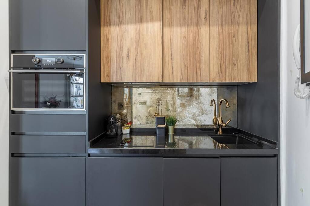 Ch Elvira Luxury Apartment Granada Eksteriør bilde